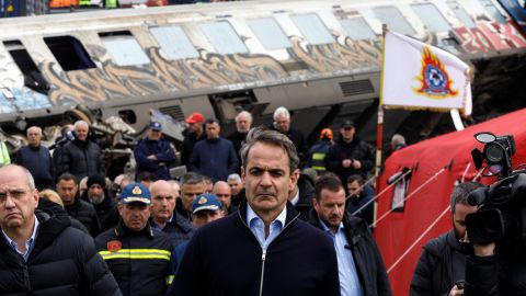 Le Premier ministre grec Kyriakos Mitsotakis a attribué l’accident à 